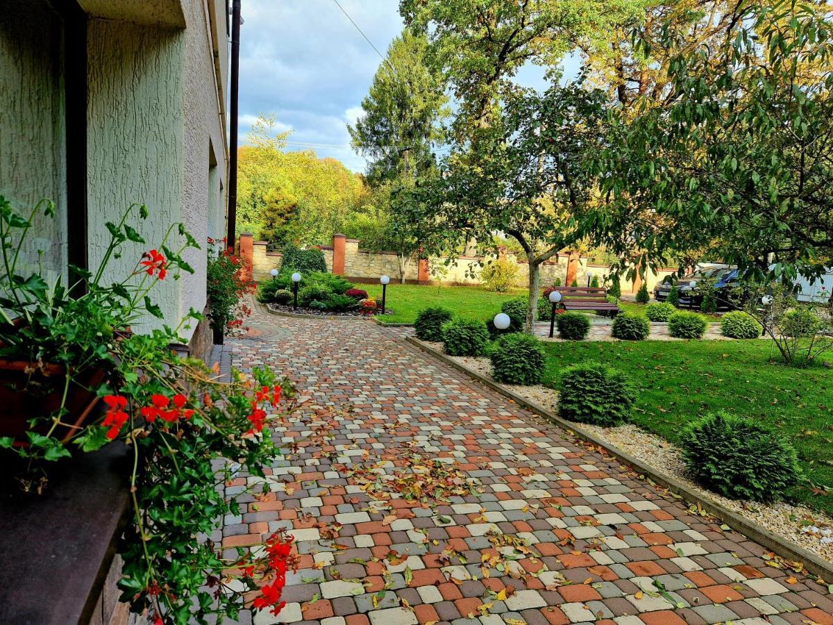Villa Zenko Briuhovîci Exterior foto
